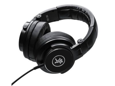 Mackie MC-150 (Schwarz)