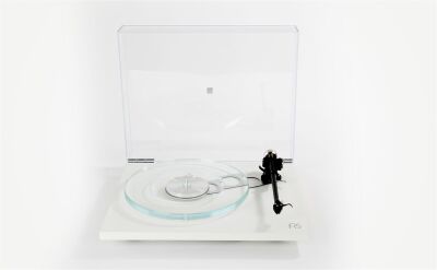 Rega Planar 6 (White)