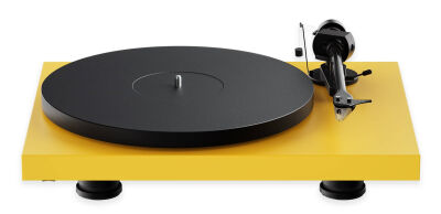 Pro-Ject Debut EVO 2 (Matt Goldgelb)