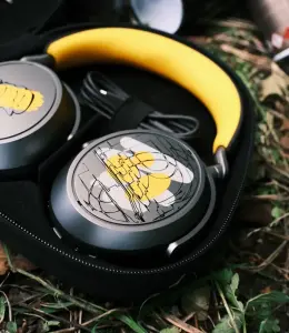 Sennheiser MOMENTUM 4 Wireless (80th Anniversary Edition) - Bluetooth