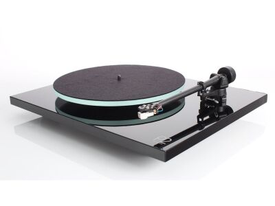 Rega Planar 2 (Inkl. MM Nd3 / Schwarz)