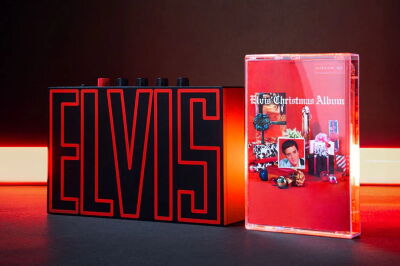 we are rewind Portable BT Cassette Player Elvis (Limited Edtion, Schwarz/Rot)