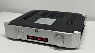Moon 600i V2 (Silber/ Occasion)