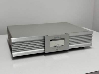 IsoTek EVO3 Sigmas (Silber/EU-Buchsen/ Occasion)