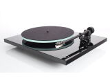 Rega Planar 2 (Schwarz Hochglanz)