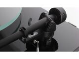 Rega Planar 2 (Schwarz Hochglanz)
